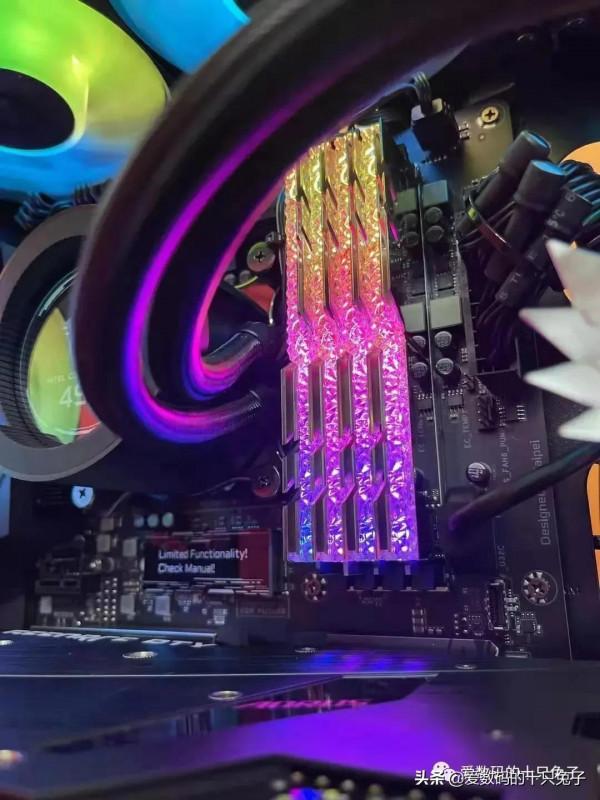 新手小白如何透過低價組裝高配置的電腦？