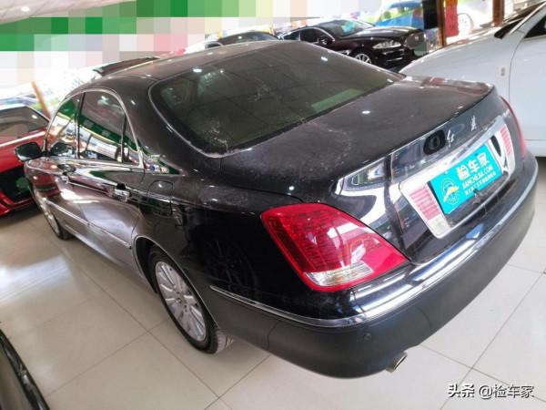 紅旗H9不是首個國產豪華車，還記得當年賣68萬的紅旗盛世嗎？