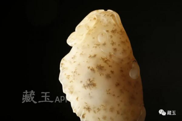 很全面的和田玉“水草沁”科普，籽料的“身份證”到底怎麼看？