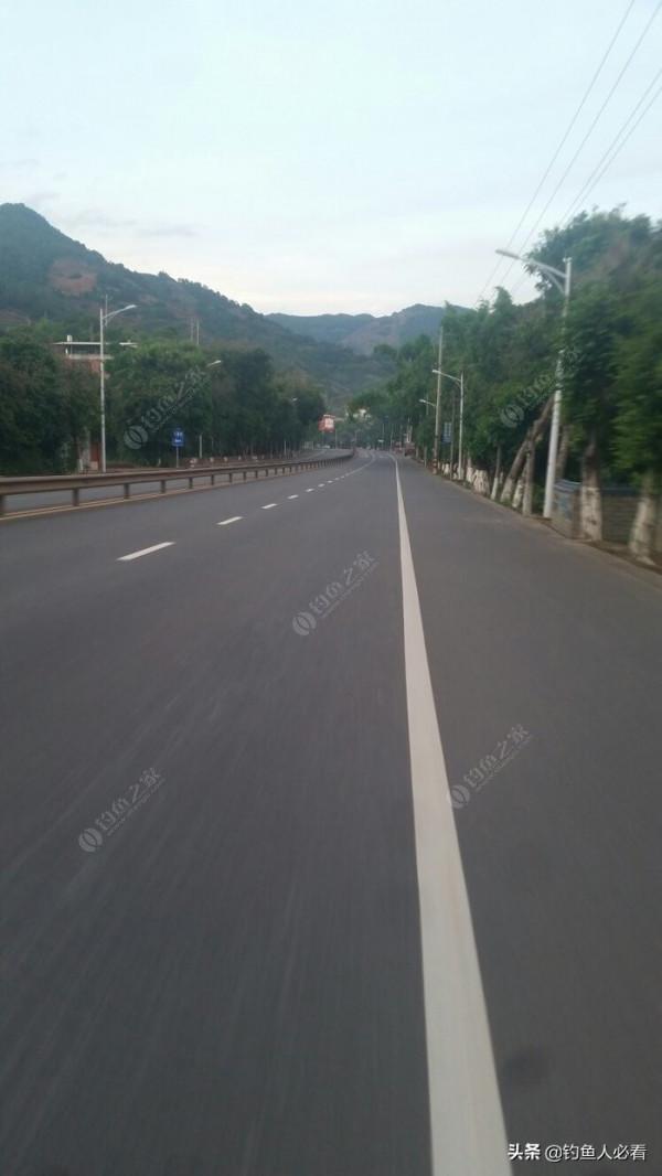 野釣搞遊擊，第一竿中魚，驚喜又刺激