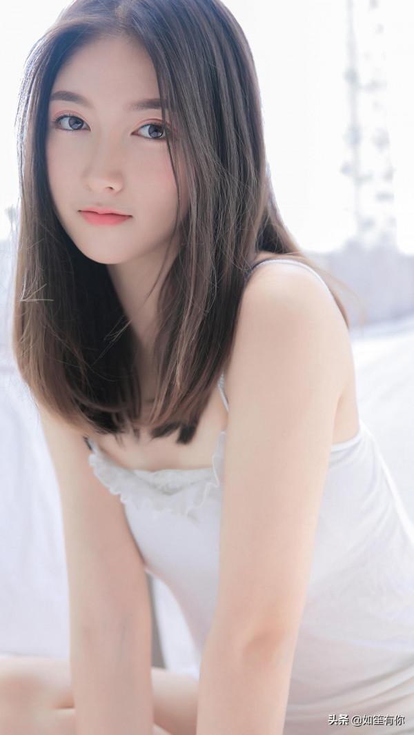 辛夷塢《浮世浮城》：浮世裡，愛是唯一的退路