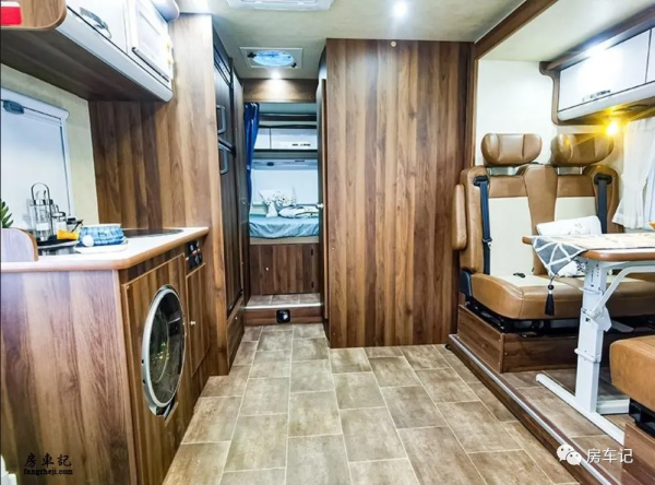 “大”的代名詞!車如其名的霸氣!拓銳斯特歐霸版房車 “大”的代名詞!車如其名的霸氣!拓銳斯特歐霸版房車