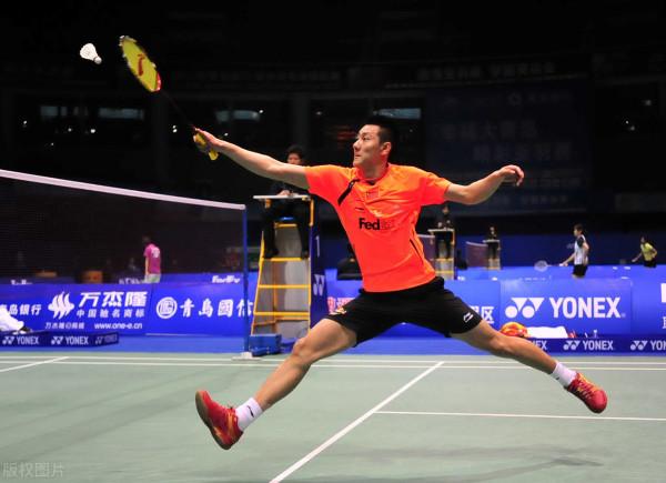 別再為沒有戰術而苦惱，羽毛球常用十大進攻戰術，單打雙打均通用