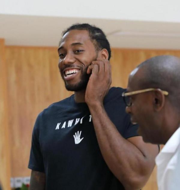 詹姆斯年紀已大，誰會戴上下個皇冠呢！杜少？還是庫裡