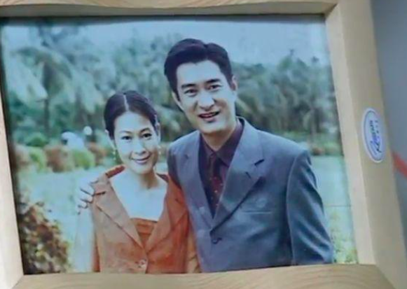 跟章子怡道歉的黃安是誰?他曾是《粉紅女郎》“結婚狂”的老公 跟章子怡道歉的黃安是誰?他曾是《粉紅女郎》“結婚狂”的老公