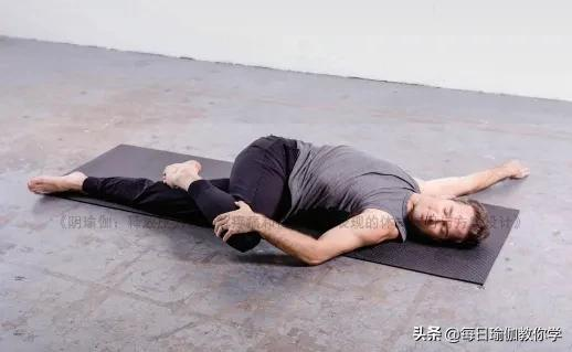 陰瑜伽11個體式,適合各個年齡段的解壓“神器”,你一定要知道 陰瑜伽11個體式,適合各個年齡段的解壓“神器”,你一定要知道