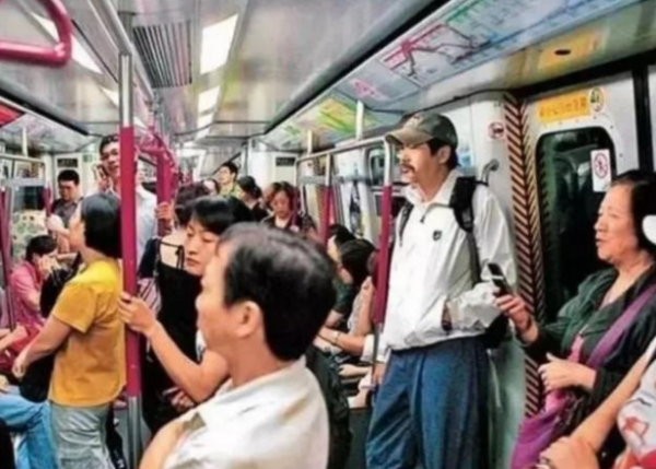 至今恩愛如初的6對明星夫妻,最長相戀34年,這才是榜樣 至今恩愛如初的6對明星夫妻,最長相戀34年,這才是榜樣