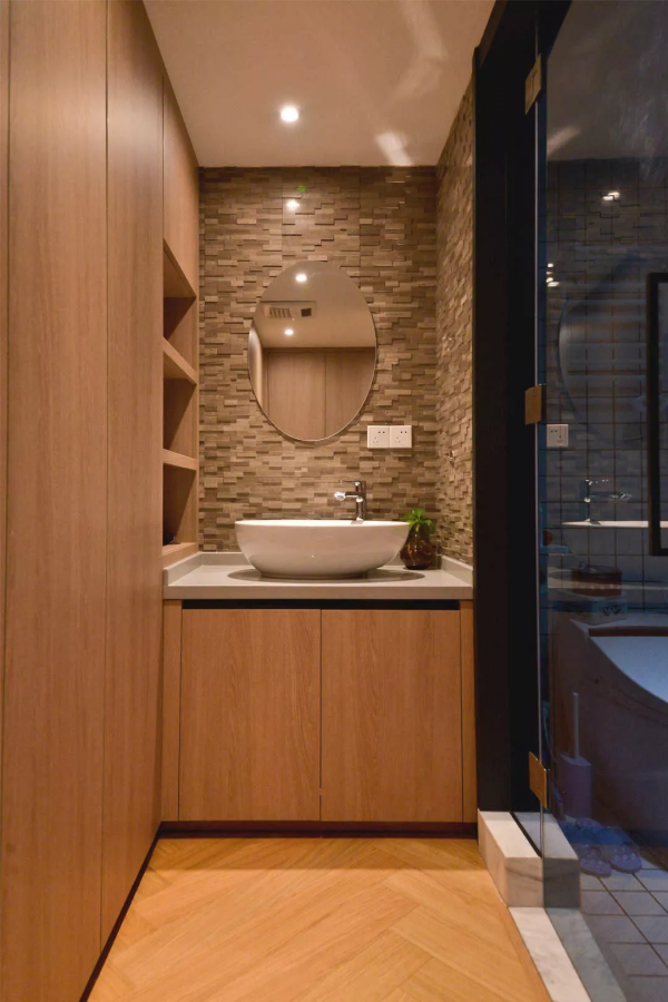 50㎡輕奢風小戶型裝修，三分離衛生間+衣帽間，看一眼就讓你心動