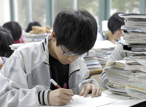 普通高中生，高考想要達到600分，難度大不大？聽班主任怎麼說