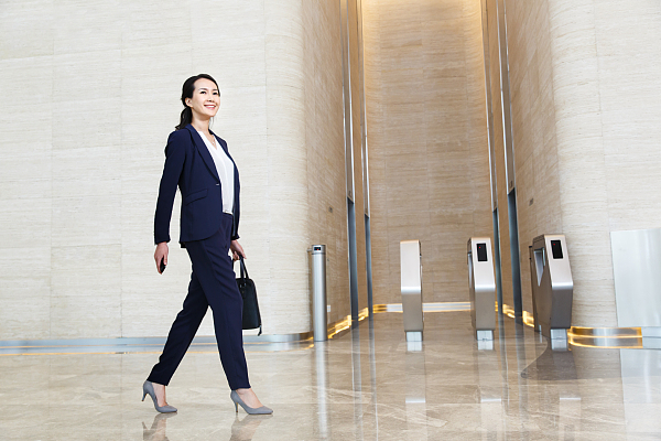 從負債30萬到擁有逆襲人生 從負債30萬到擁有逆襲人生