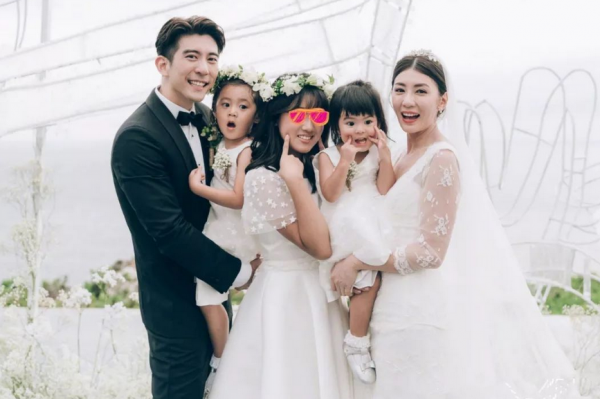 生下3胎的8個明星家庭：有人5年內連生3娃，有人46歲了還敢產子