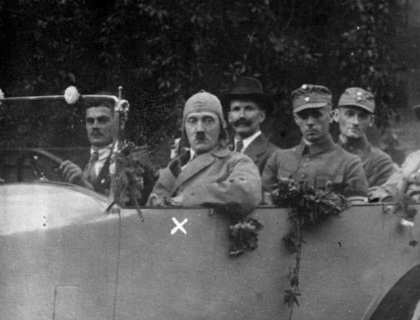 二戰巨頭們以怎樣的方式參加一戰，丘吉爾最離譜