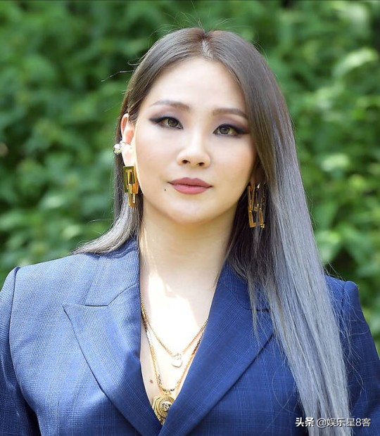 YG老闆多殘忍？2NE1隊長CL爆料：看新聞才知道自己組合被解散