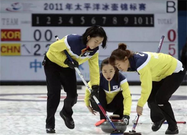 韓國白富美不顧父母反對，倒追我國冰壺運動員，遠嫁中國修成正果