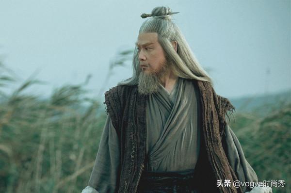 張若昀稱《雪中悍刀行》快來了，女演員透露時間，養眼合照曝光