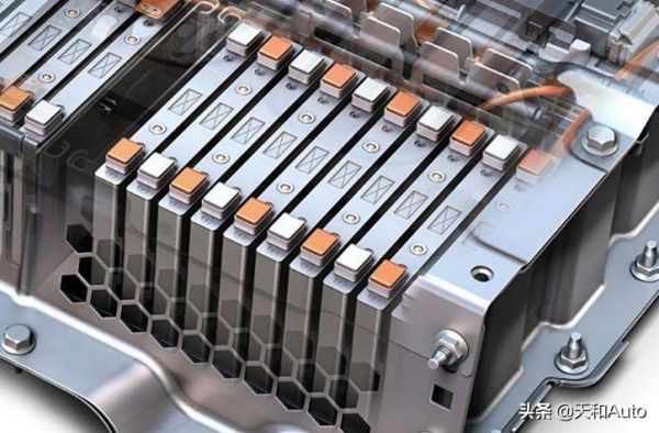 威馬車輛自燃的可能性:鋰離子電池的“析鋰”與“枝晶” 威馬車輛自燃的可能性:鋰離子電池的“析鋰”與“枝晶”