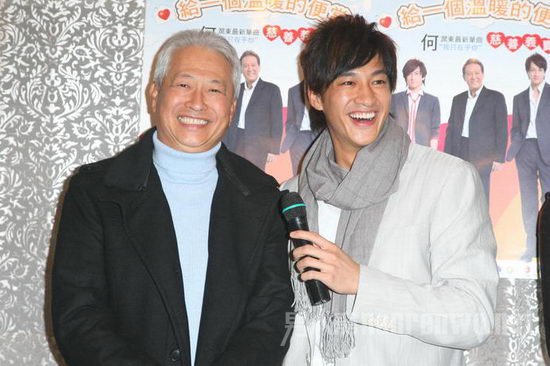 &quot;苦情霸總&quot;何潤東：留學被同學叫娘娘腔，被父親狼行教育導致自閉