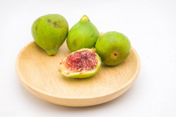 神奇！無花而果，卻剔透晶瑩，紅瓤爆漿甜上心頭