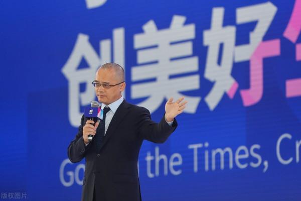 曹德旺獲終身成就獎,年度影響力企業領袖新鮮出爐,有熟悉的嗎? 曹德旺獲終身成就獎,年度影響力企業領袖新鮮出爐,有熟悉的嗎?