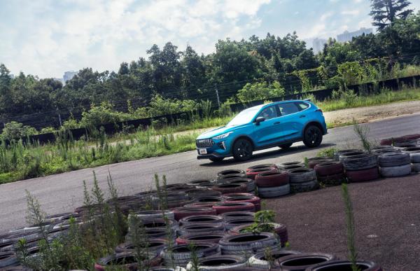 究竟是追趕還是超越，赤兔和XR-V論駕控誰能小勝一籌？