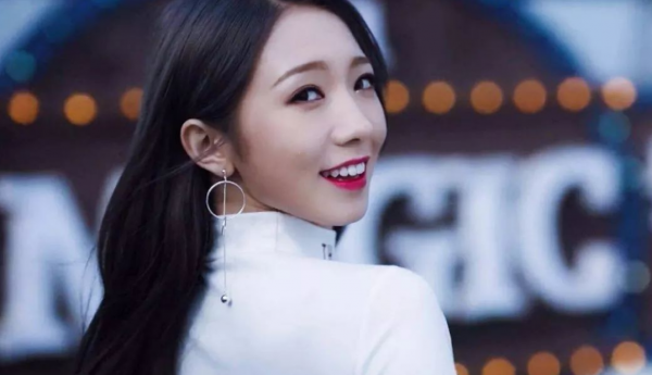 孟美岐:翻車的山支大哥,美得當之無愧 孟美岐:翻車的山支大哥,美得當之無愧