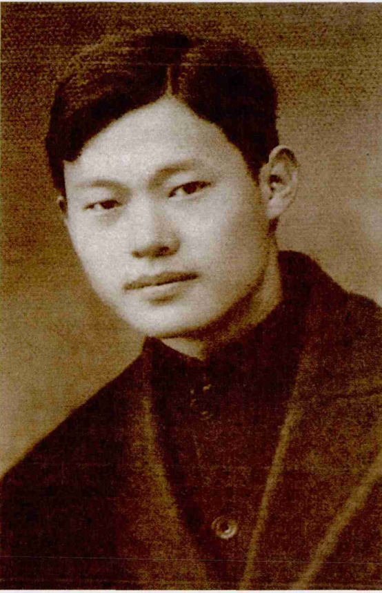 紅色特工項與年追悼會，兒子趕去參加，省委書記：你怎麼認識他？