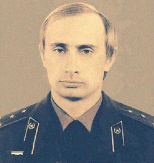 1997年，普京偷偷送葉利欽“死對頭”出國，曝光後，卻被委以重任