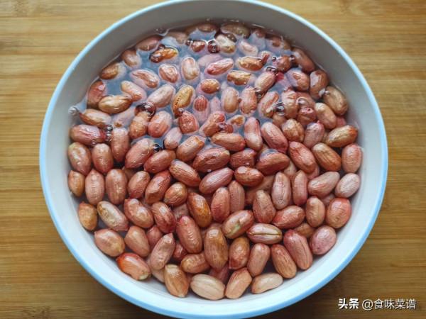 年夜飯必備的5道冷盤菜，酥嫩爽口，好吃不油膩，上桌都誇廚藝高