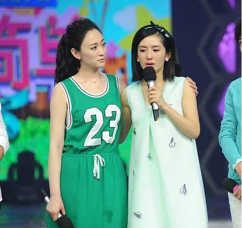 娛樂圈的塑膠姐妹，踩閨蜜上位、同臺零交流，一個比一個戲精