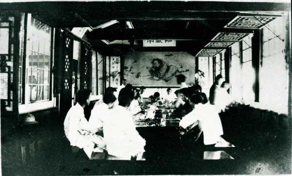 走進陶然亭內的元代古剎