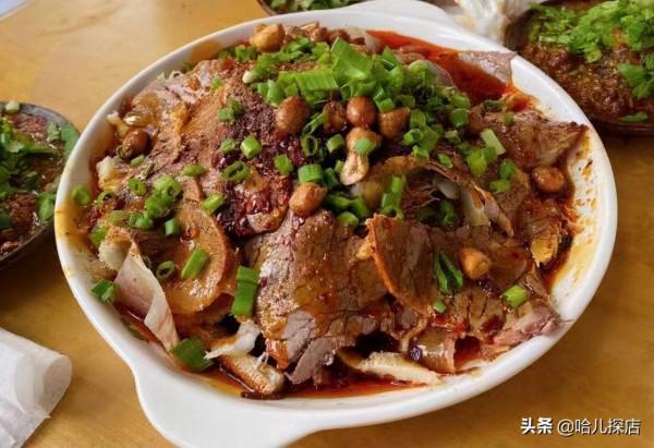 四川小鎮上的牛肉館子，蒸牛肉才8塊錢一份，人均40元能吃到撐