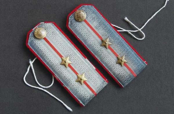 建國初期的共和國軍人：一組上色老照片，重溫那段激情燃燒的歲月