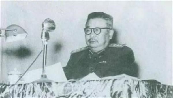 李克農俘獲2名女俘虜，為何要放掉穿長靴的？他的回答讓戰士大悟