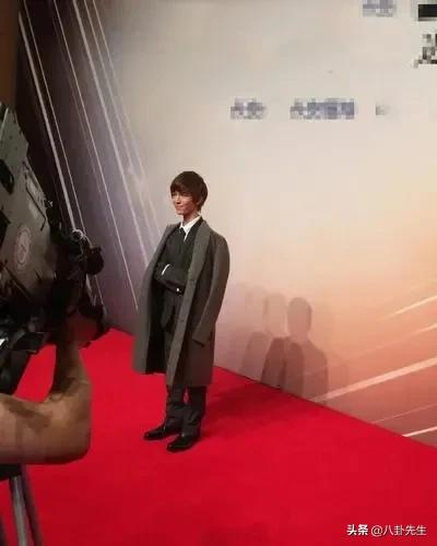 悅遊盛典:周筆暢腰腿顯粗,檀健次被拍成一米四,段奕宏氣場強 悅遊盛典:周筆暢腰腿顯粗,檀健次被拍成一米四,段奕宏氣場強