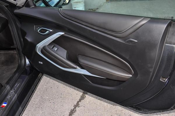 40萬級美系肌肉轎跑，275匹、5秒9破百，科邁羅到底有多能打？