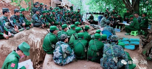 緬甸棒賽、勐古、瑞古等多地爆發戰事,大量平民逃亡邊境線附近 緬甸棒賽、勐古、瑞古等多地爆發戰事,大量平民逃亡邊境線附近