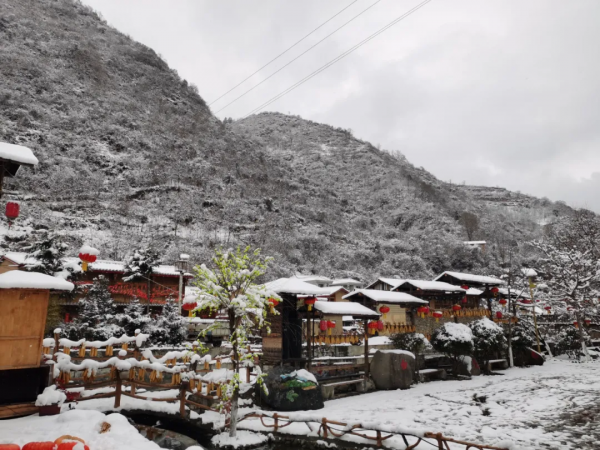 雪落文縣白馬山寨～風景美如畫