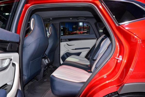 頗具時尚氣息的先行者,比亞迪 宋PLUS EV指導價14.68-18.68萬元 頗具時尚氣息的先行者,比亞迪 宋PLUS EV指導價14.68-18.68萬元