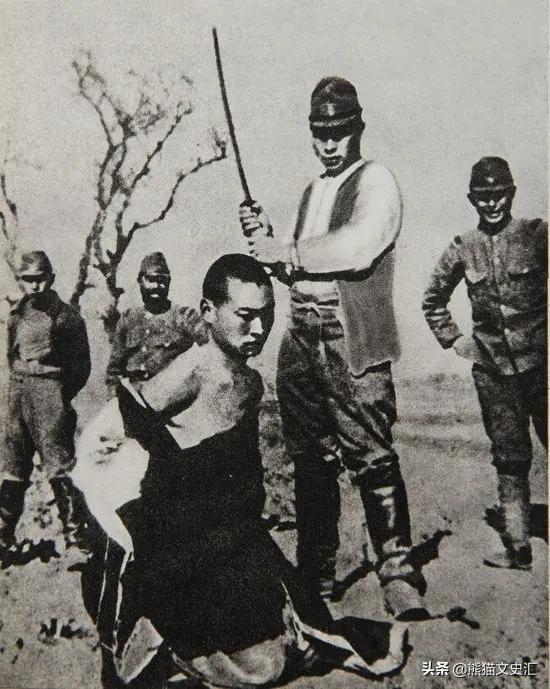 為日本戰犯岡村寧次做無罪辯護的中國律師,晚年家破人亡無後而終 為日本戰犯岡村寧次做無罪辯護的中國律師,晚年家破人亡無後而終