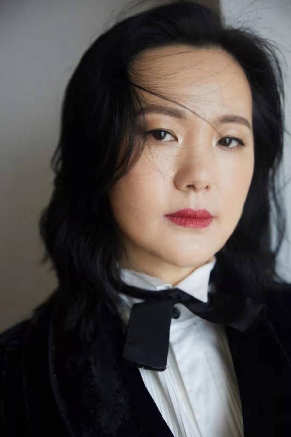 詠梅成為中年女性變美的榜樣，掌握她的變美思路，你也可以