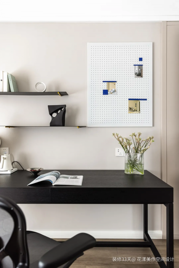 大長桌客廳,大書牆書房 大長桌客廳,大書牆書房