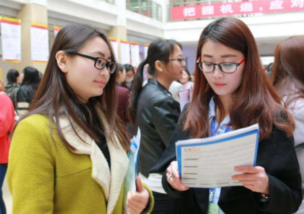 未來5年“很適合”女生的專業，薪資可觀又穩定，家有女兒可收藏