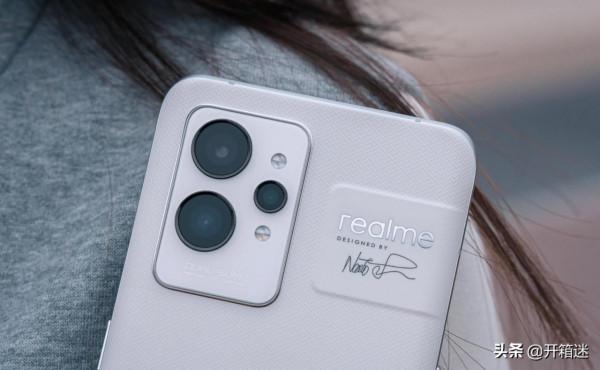 用紙做手機，用心做旗艦，真我GT2Pro 上手來體驗