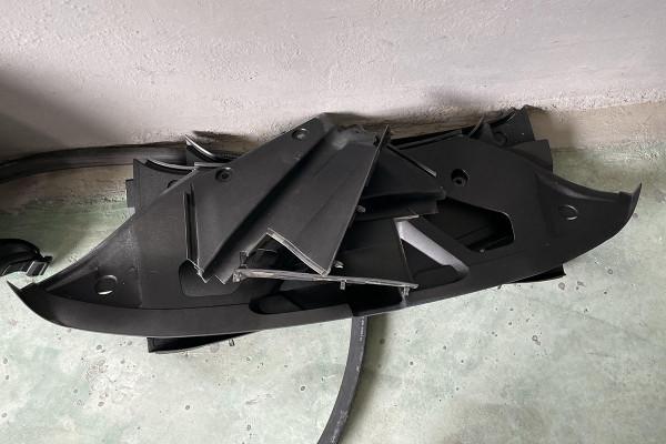 修車修了110萬的保時捷已被保險公司拉黑，車商大言不慚：小事故