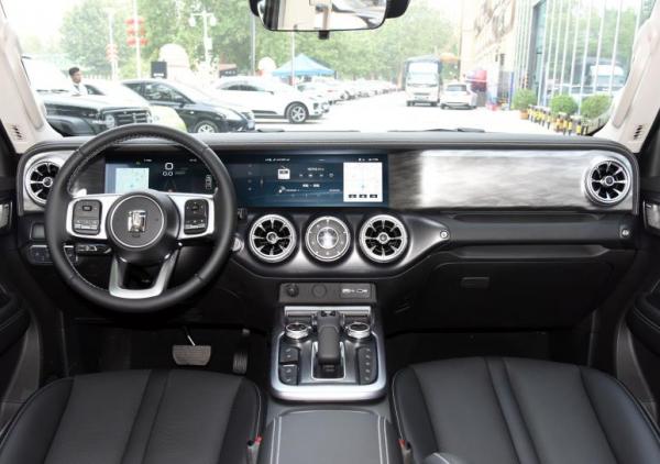 像吉普,又像jeep,坦克300為何能成為WEY品牌的突破口? 像吉普,又像jeep,坦克300為何能成為WEY品牌的突破口?