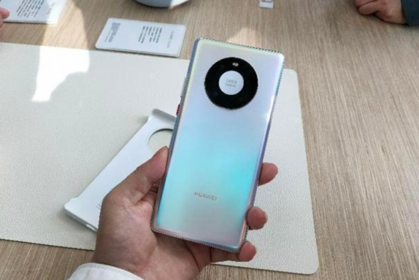 華為Mate50Pro不甘平凡，麒麟9000與5G均存在，這才是完美旗艦