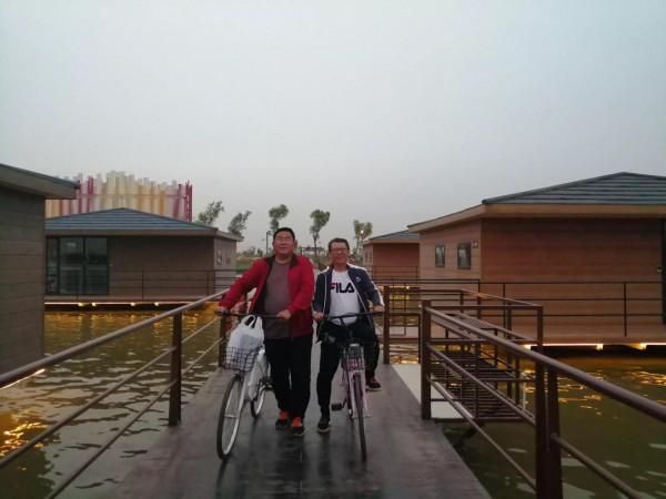 為遠方的客人編一首白色的歌（配圖組詩）