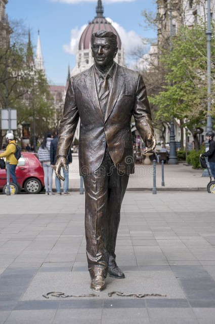 美國總統里根為什麼原諒了刺客