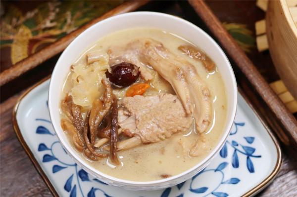 明日大寒，有條件煮幾道“驅寒湯”，應季而食，為嚴寒做好準備