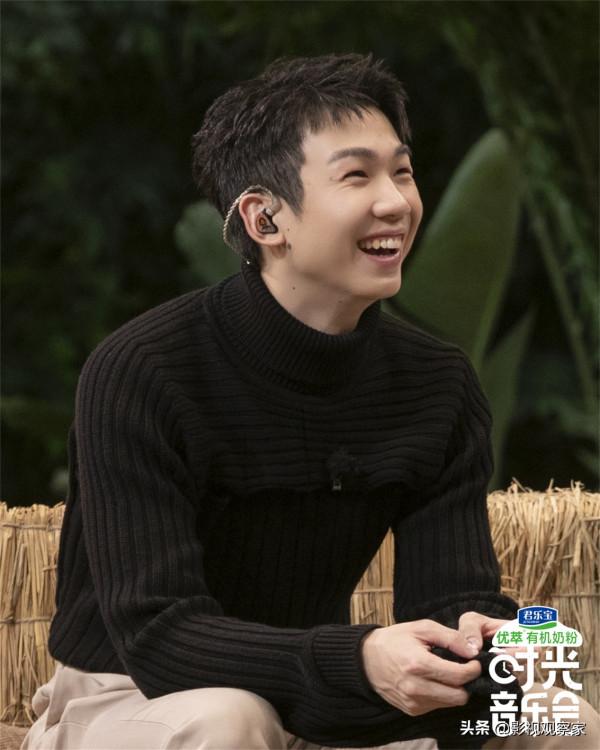 太會玩！本期《時光音樂會》表演形式大不同KTV點歌唱出人生故事